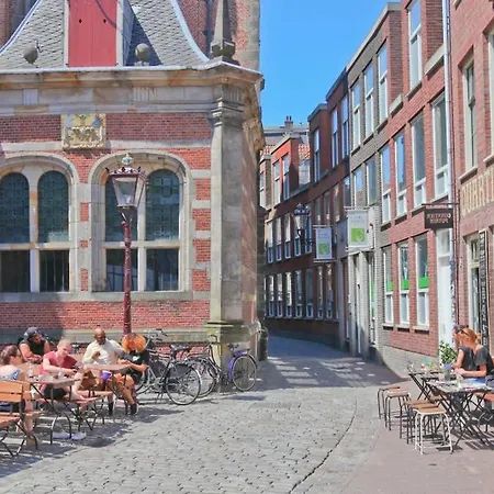 Dutch Hotspot Frühstückspension *